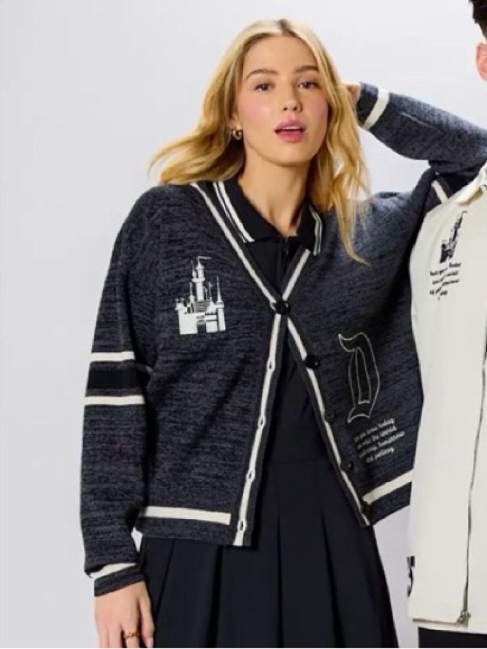 Disney Parks Her Universe D cardigan Black Size XS Like New